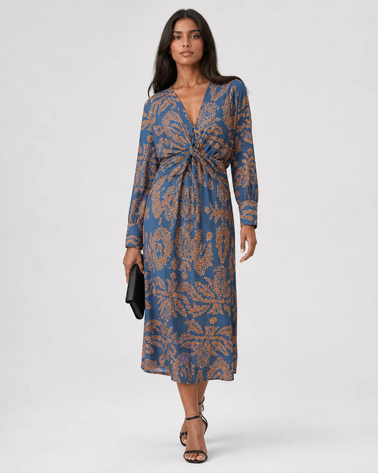 Elsa-Jane Elegant summer dress in Blue — full-body studio view