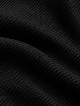 Langarmshirt mit Paspeln – Schwarz – Stoffdetail