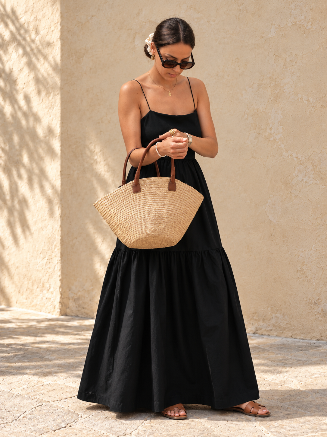 Langes rückenfreies Kleid – Schwarz, Ansicht 4
