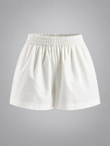 Set mit rückenfreiem Neckholder-Top und Shorts – Weiß, Ansicht 12