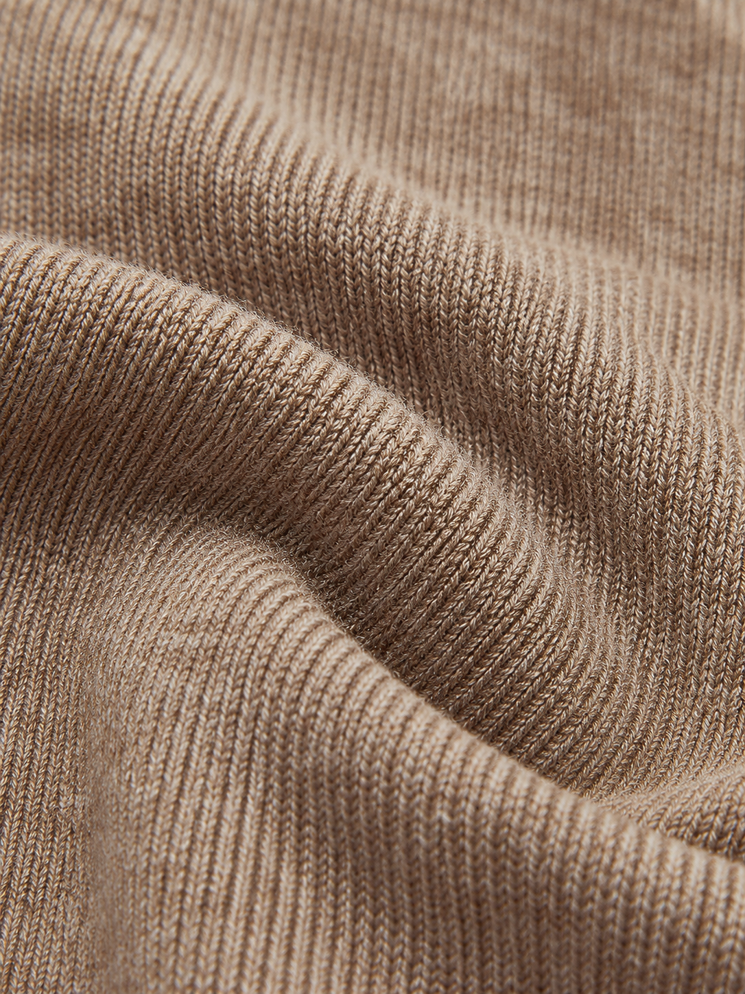 Asymmetrisches Langarm-Stricktop mit Stehkragen und Materialmix – Camel, Ansicht 10