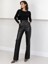 Kunstlederhose mit hohem Bund – Schwarz